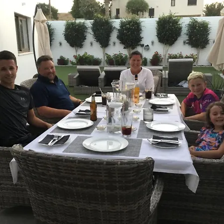 Bed & Breakfast At Cyprus *